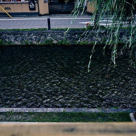 Вилла Anjin Gion Shirakawa Киото Экстерьер фото